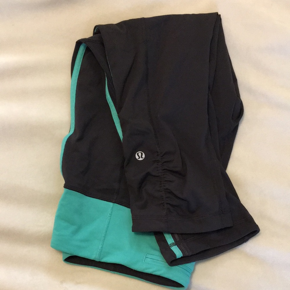 Lululemon crop leggings, size 10